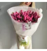 Монобукет из 101 тюльпана Спелая ежевика 